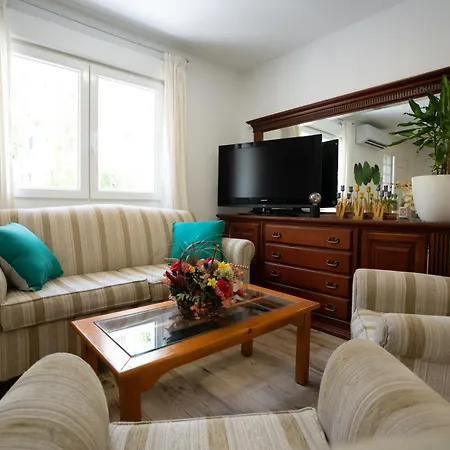 Casa Jardin Zen Apartment Granada